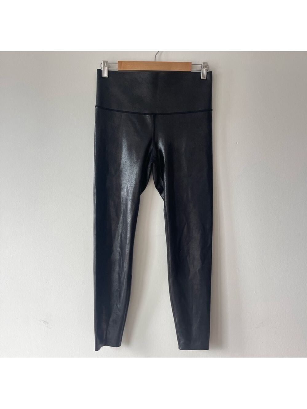 Knix Black Faux Leather Leggings Medium Birds Papaya compression sculp high rise